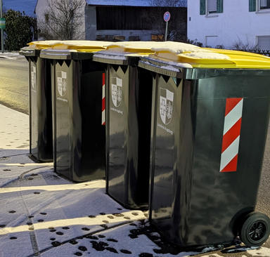 1 Jahr Wertstofftonne